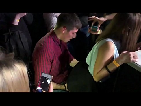 ❤️ Tikras seksas rusų naktiniame klube. 18-metė rusų mergina išangėje ir makštyje dulkinama naktiniame klube ️ Porno fb prie mūsų lt.xxxshake.ru ❌️❤